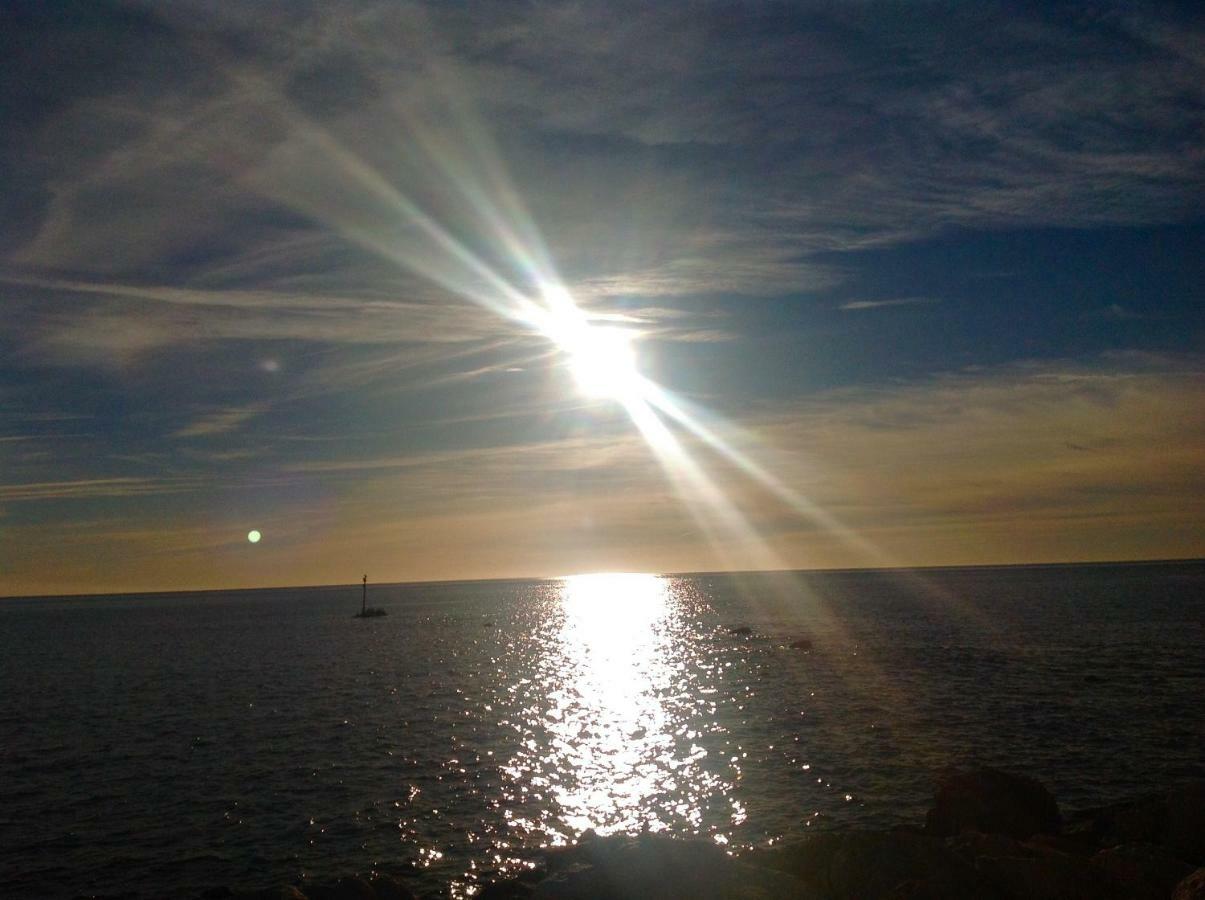 Apartamento Capri Los Boliches Wifi Gratis Beach 100M ฟูเอนฮิโรลา ภายนอก รูปภาพ